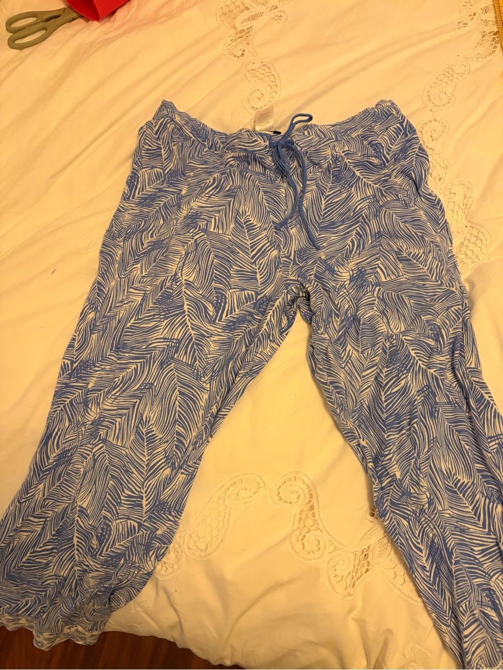 Talbots Blue and White Leaf-Striped Drawstring Pants